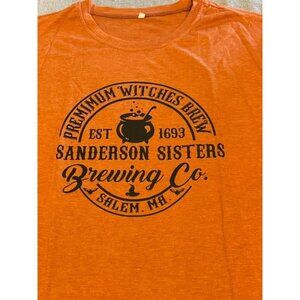 Hocus Pocus Sanderson Sisters Brewing Co. T-shirt Women's Small